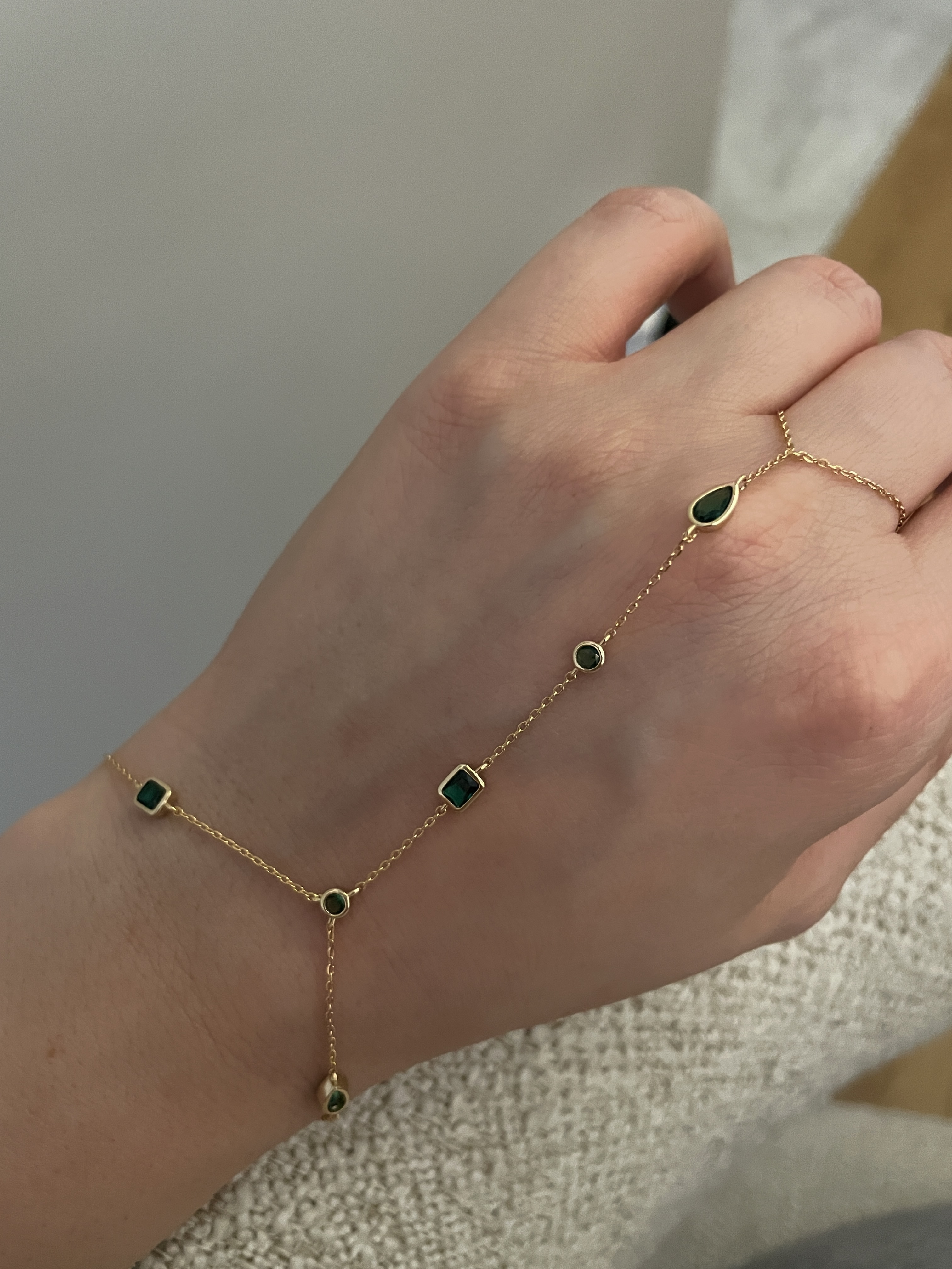 Yeşil Taşlı Gold Şahmeran | New Collection
